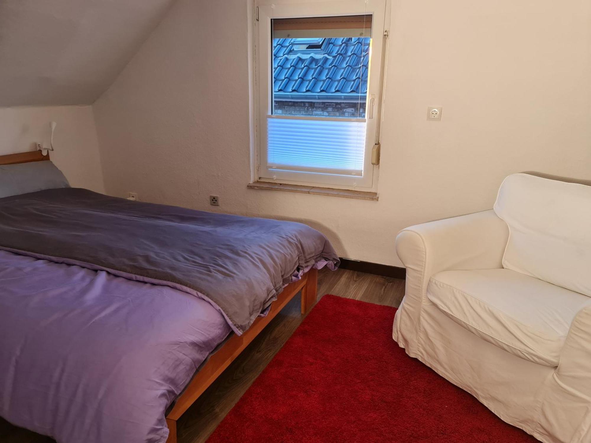 Schönste Lage Am Rhein In Unmittelbarer Stadtnähe, Köln